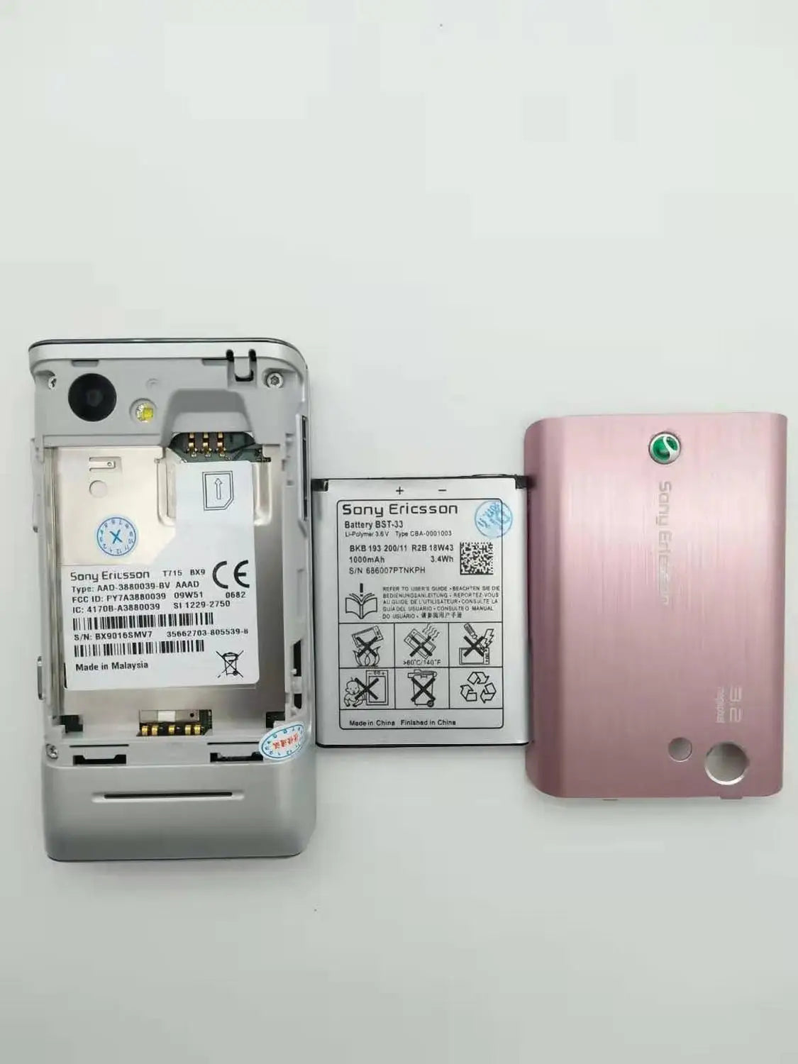 Sony Ericsson T715